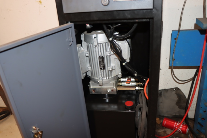 1295838-14 Saxlift Pela SF-F3000