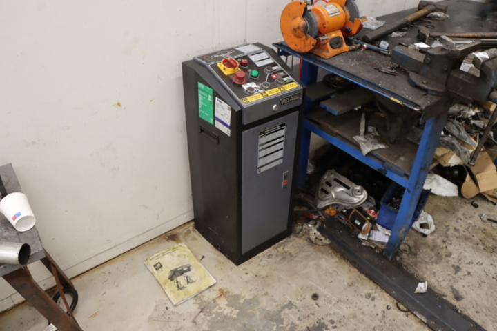 1295838-19 Saxlift Pela SF-F3000