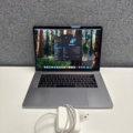 1388768-1 MacBook Pro 15”, 2018