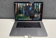 1388768 MacBook Pro 15”, 2018