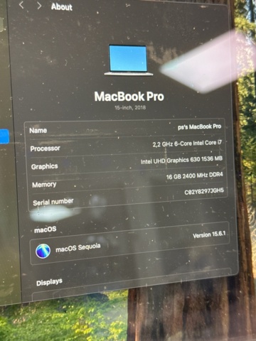 1388768-6 MacBook Pro 15”, 2018