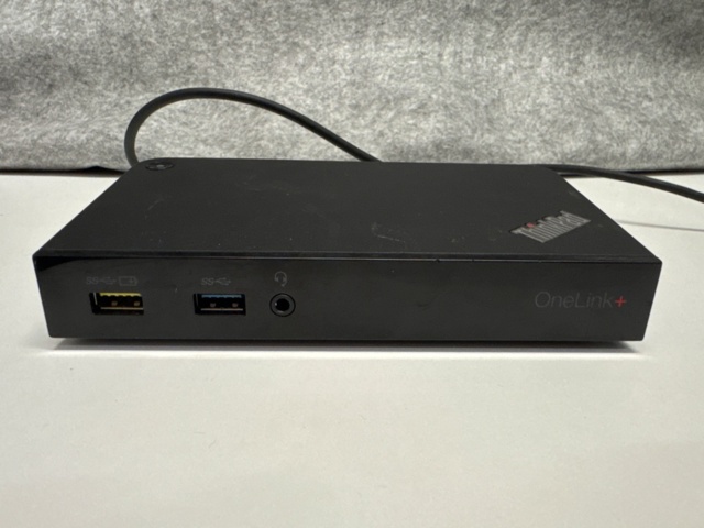 1388773-7 Lenovo ThinkPad X1 Carbon Gen 4 med dockstation