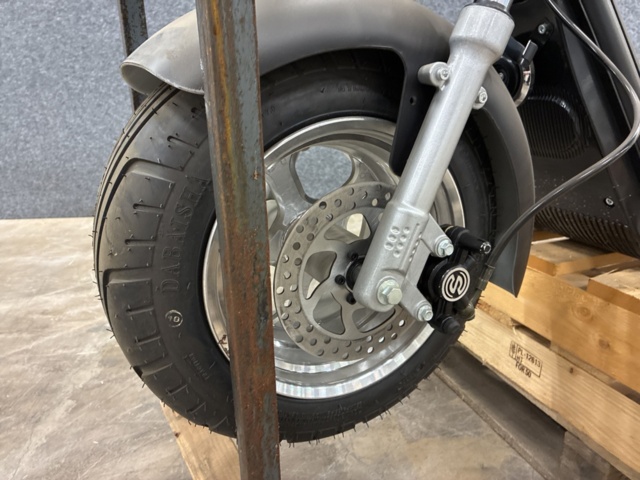 1466571-5 Fatscooter Trehjuling 2000W | Moped klass 1 - Svart