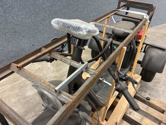 1466571-7 Fatscooter Trehjuling 2000W | Moped klass 1 - Svart