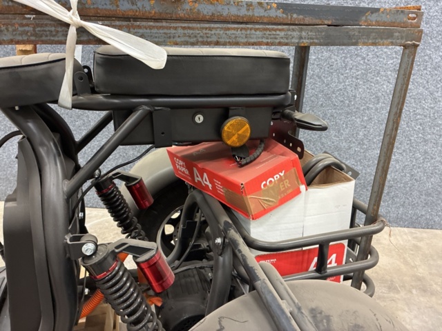 1466571-15 Fatscooter Trehjuling 2000W | Moped klass 1 - Svart