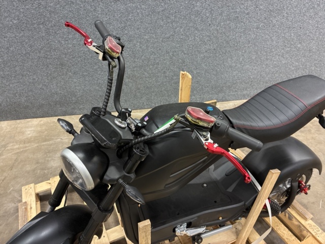 1466572-4 Fatscooter 2000W | Maxhastighet 45 km/tim | Urban Rider