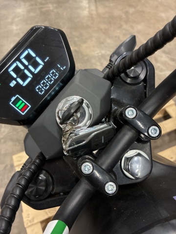 1466572-16 Fatscooter 2000W | Maxhastighet 45 km/tim | Urban Rider