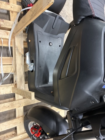 1466572-21 Fatscooter 2000W | Maxhastighet 45 km/tim | Urban Rider