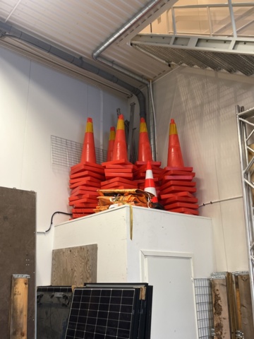 1430097-2 Vägarbetskoner ca 60st