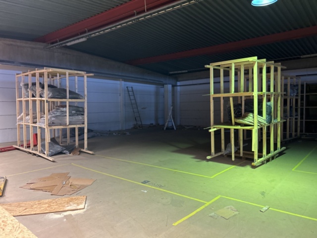 1457428-14 Entresolplan med trappor och räcken för demontering - ca 424 m²