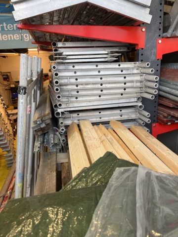 1430102-4 Ställning och fallskyddsräcke m.m - Monzon/Altrad/Roof safety systems