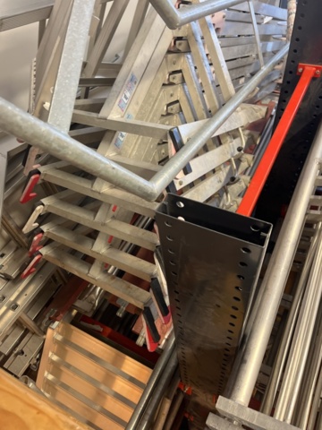 1430102-15 Ställning och fallskyddsräcke m.m - Monzon/Altrad/Roof safety systems