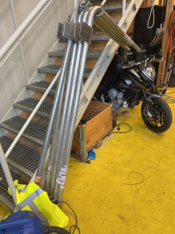 1430102-16 Ställning och fallskyddsräcke m.m - Monzon/Altrad/Roof safety systems