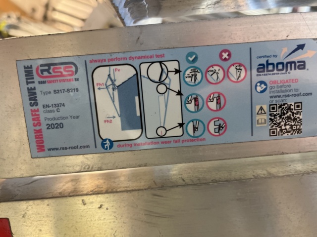 1430102-17 Ställning och fallskyddsräcke m.m - Monzon/Altrad/Roof safety systems