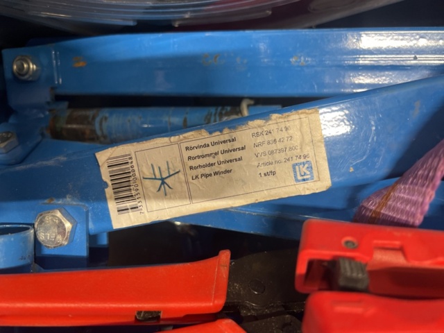 1431697-9 Verktygskista med diverse verktyg och byggtillbehör