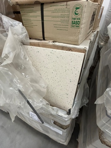 1344031-3 5. Argelith CORA  298x298x15 640kvm