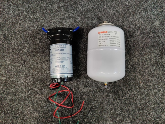 1467387-2 204 st Pumpar & 342 st Expansionskärl för bl.a. bevattningsystem Aquatec DDP5800 / Varem