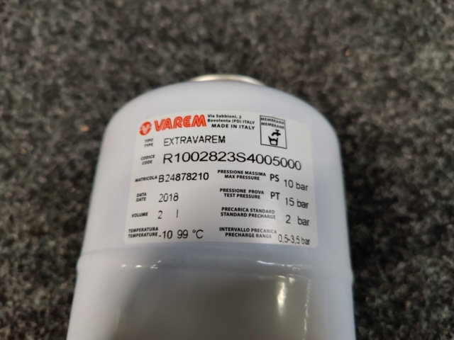 1467387-26 204 st Pumpar & 342 st Expansionskärl för bl.a. bevattningsystem Aquatec DDP5800 / Varem