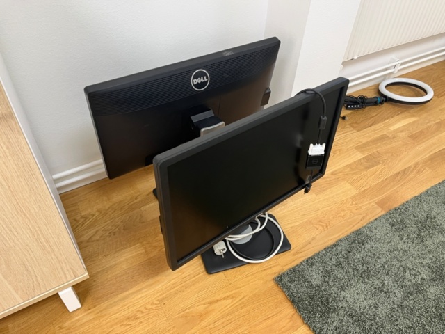 1056751-2 Computer equipment and accessories – Samsung, Dell, HP and others.