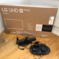 1056752-1 Konferensutrustning med TV och videobar – LG 43UQ75, igloohome, Logitech