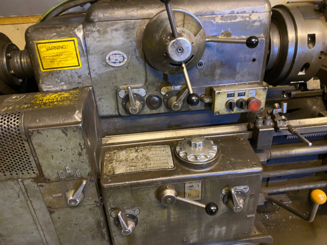 1468582-3 Svarv med tillbehör - Löwener