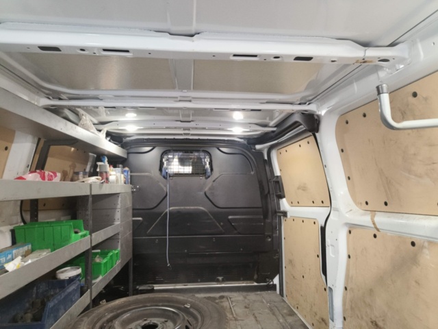 1401188-49 Ford Transit Custom 300 2.0 EcoBlue -2019