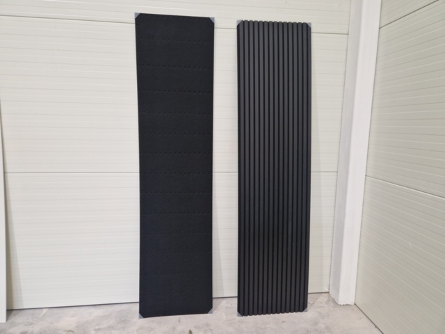 1468858-6 Akustikpaneler 20 paket svart ekfärg - ca 57.2 m2