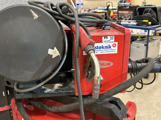 1457429-9 MIG/MAG welding with cooler - Fronius TransPuls Synergic 4000