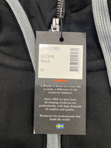 1448062-4 2 st tröjor L.Brador, Strl M