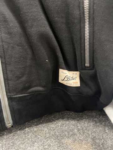 1448062-7 2 st tröjor L.Brador, Strl M