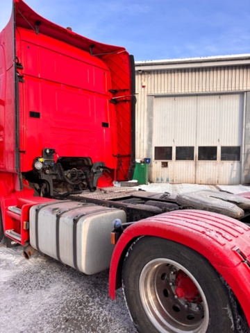 1408005-6 Scania R410 Tractor Truck – Automatic – Euro VI – 2017