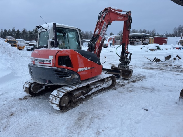 1321343-28 Grävmaskin Kubota KX080-3