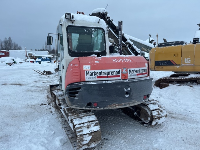 1321343-30 Grävmaskin Kubota KX080-3