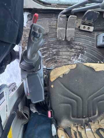 1321343-47 Grävmaskin Kubota KX080-3