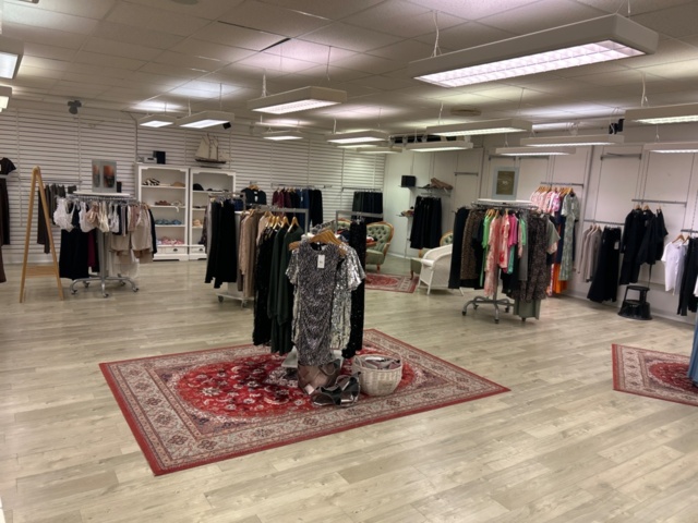 1410853-1 Samtliga kläder i butiken