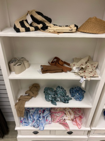 1410853-22 Samtliga kläder i butiken