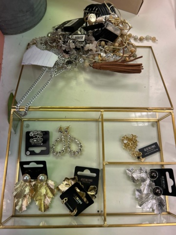 1410853-29 Samtliga kläder i butiken