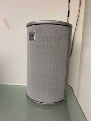 1410855-18 Butiksinredning - Möbler, mattor, kassadisk, m.m.