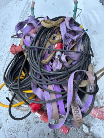 918938-6 Murbrukskärror 4 st med innehåll