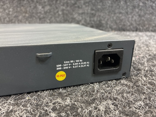 1470513-7 HP 2530-24G Switch