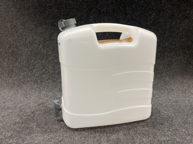 1448086-1 Water can 20L