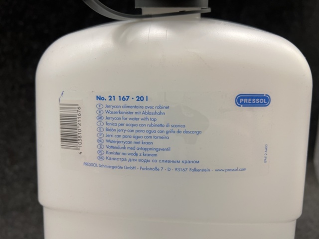 1448086-2 Water can 20L