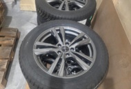 1470546 Vinterhjul 4 st med dubbdäck på aluminiumfälg - Nokian Hakkapeliitta 10 SUV 235/55 R18