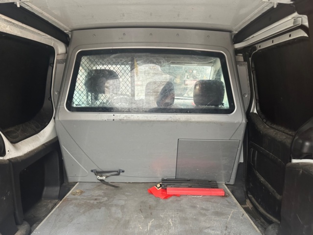 1447262-9 Peugeot Partner 1.6 HDi -2011