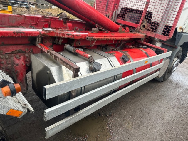 1447264-7 Volvo FH 12.1 6x2 -2000