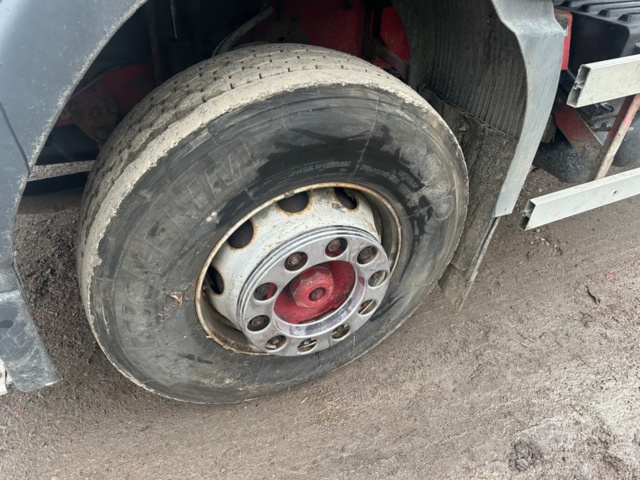 1447264-15 Volvo FH 12.1 6x2 -2000