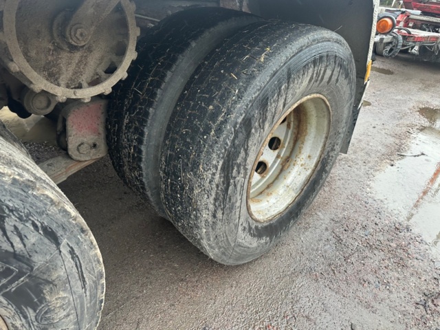 1447264-17 Volvo FH 12.1 6x2 -2000