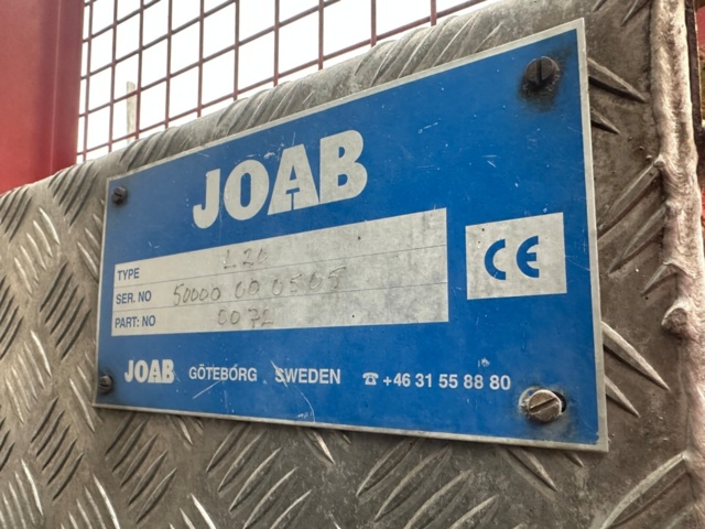 1447264-13 Volvo FH 12.1 6x2 -2000