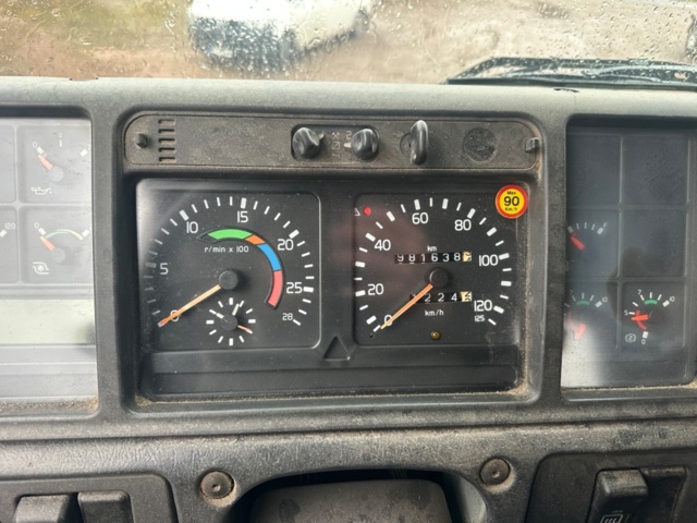 1447264-26 Volvo FH 12.1 6x2 -2000