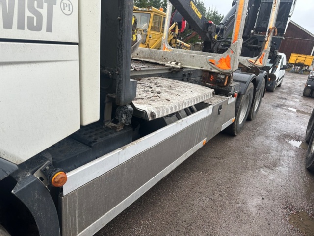 1447265-26 Timber truck Volvo FH 16.1 I-Shift -2018